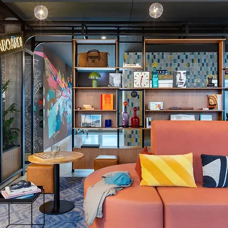 Moxy Berlin Ostbahnhof-2